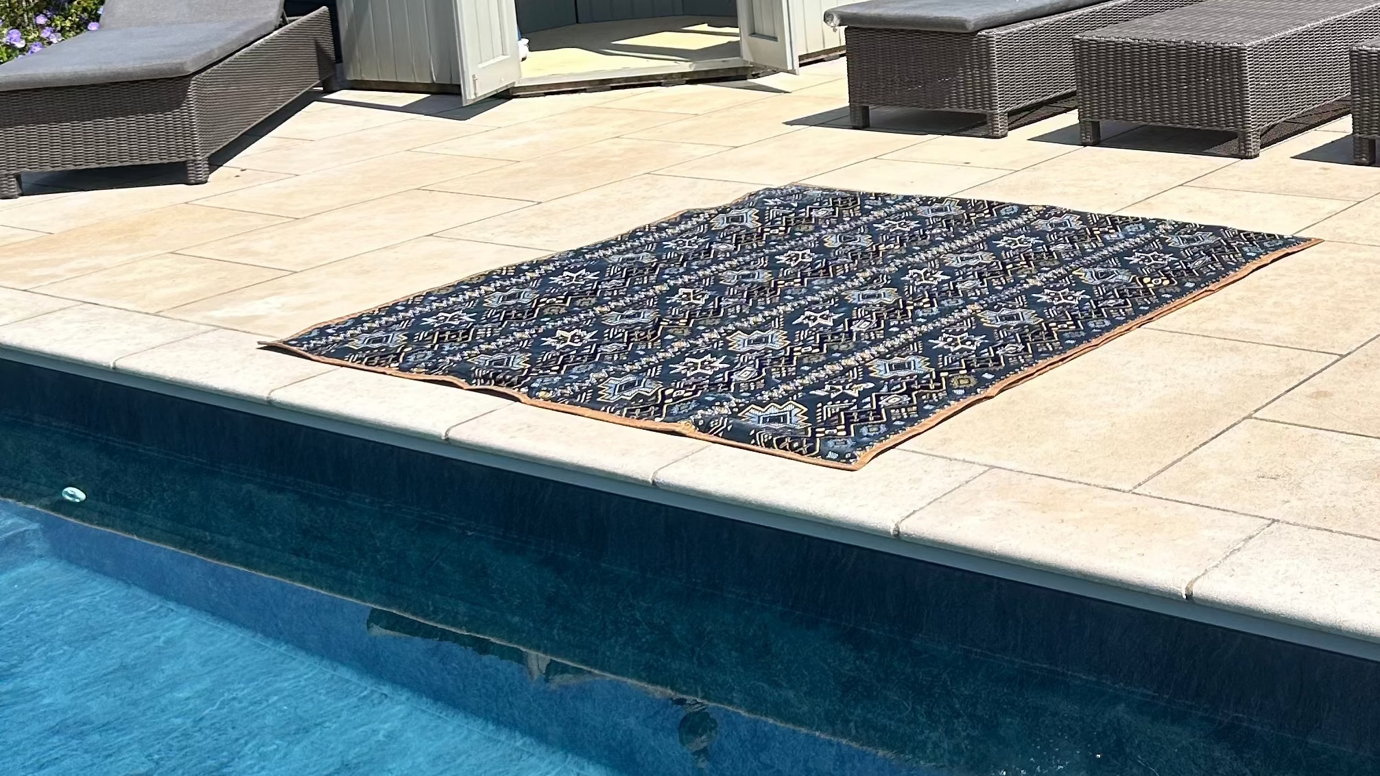 LAYLA BLUE 2x2m OUTDOOR RUG